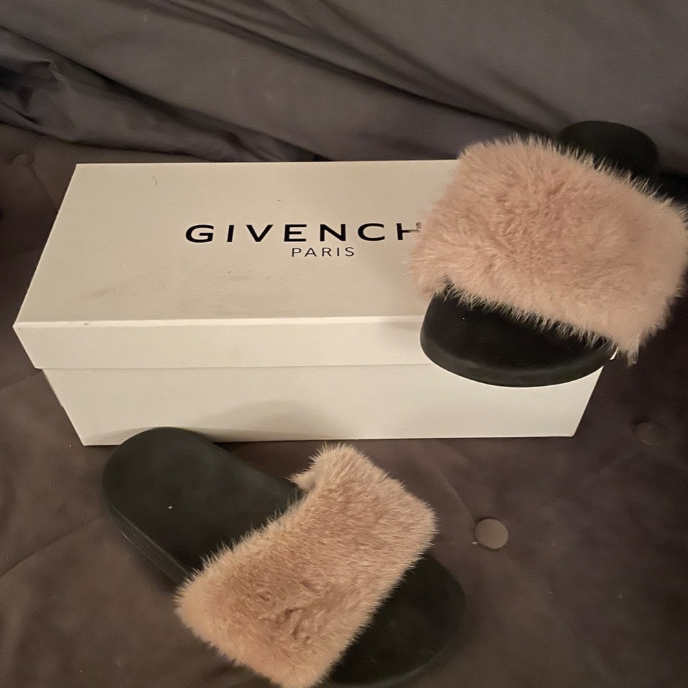 Givenchy ink slides
